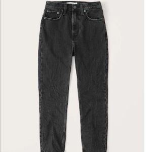 Abercrombie & Fitch Curve Love Mom High Rise Jeans